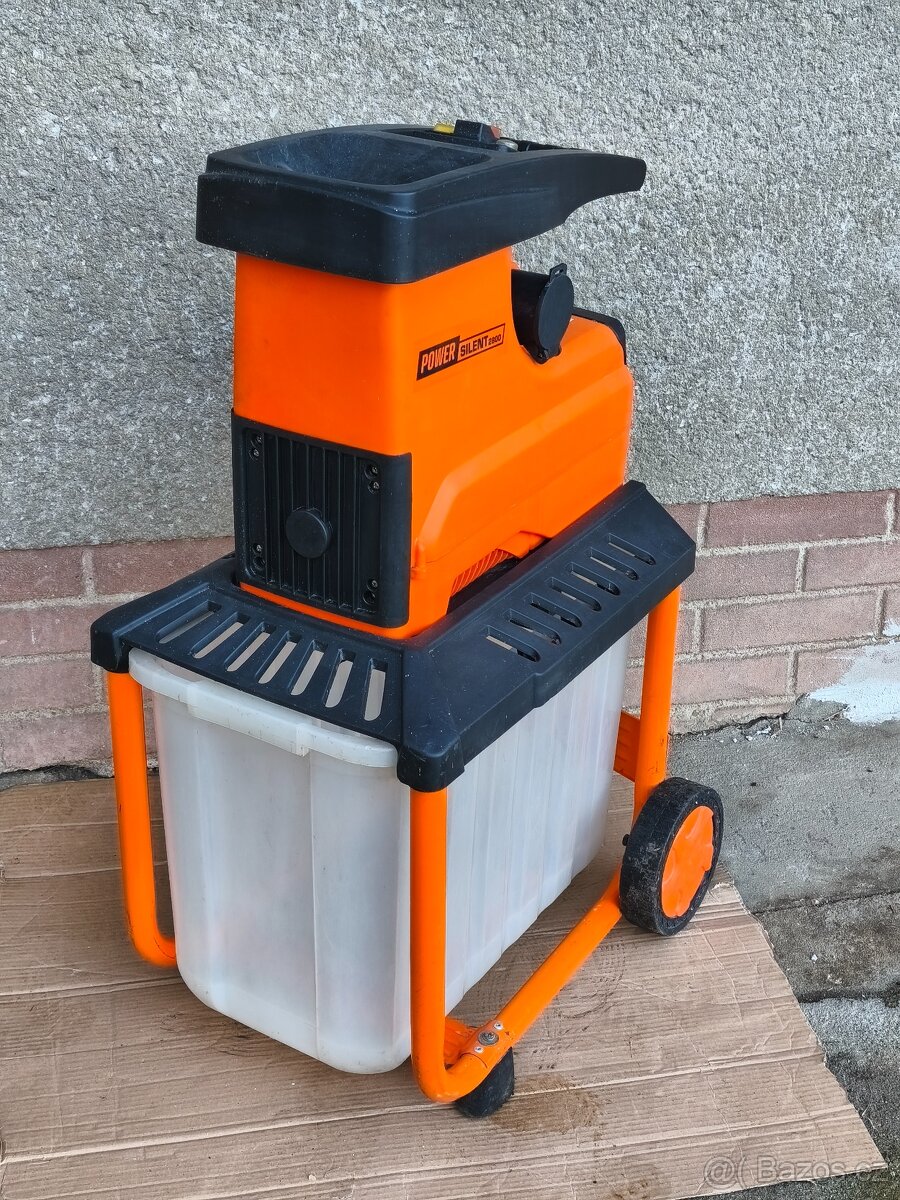 Prodám elektrický Válcový drtič Powersilent 2800 W... - 2