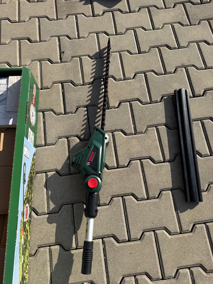Teleskopický plotostřih Bosch - 2