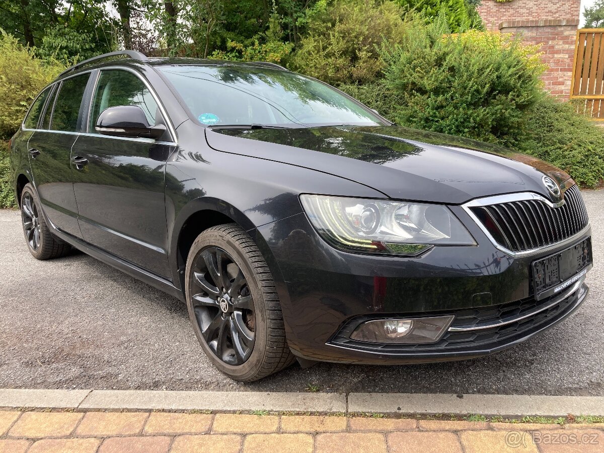 SUPERB,TDI,2015,103KW,DSG,NAV,BIXEN,LED,TEMP,SERVIS ŠKODA - 2