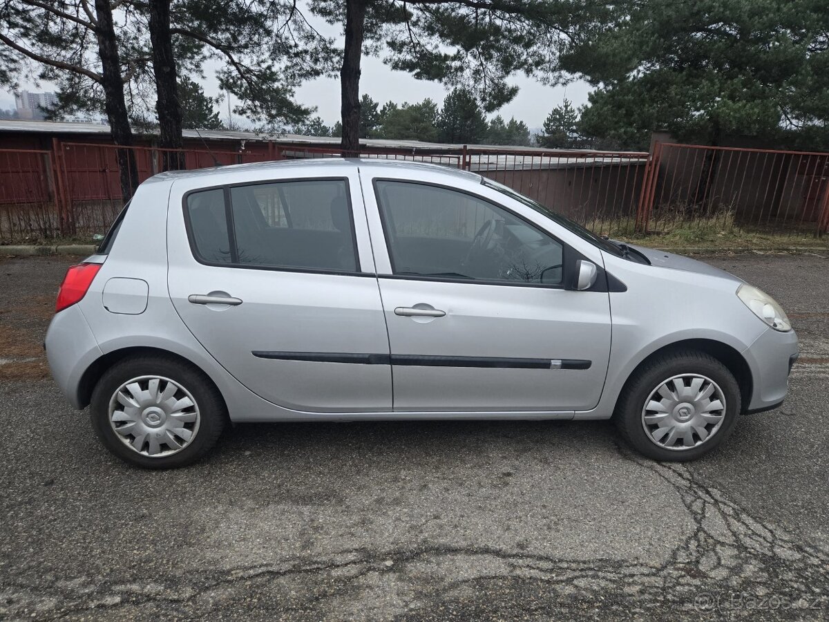 Renault Clio 1,5 TDCI - 2