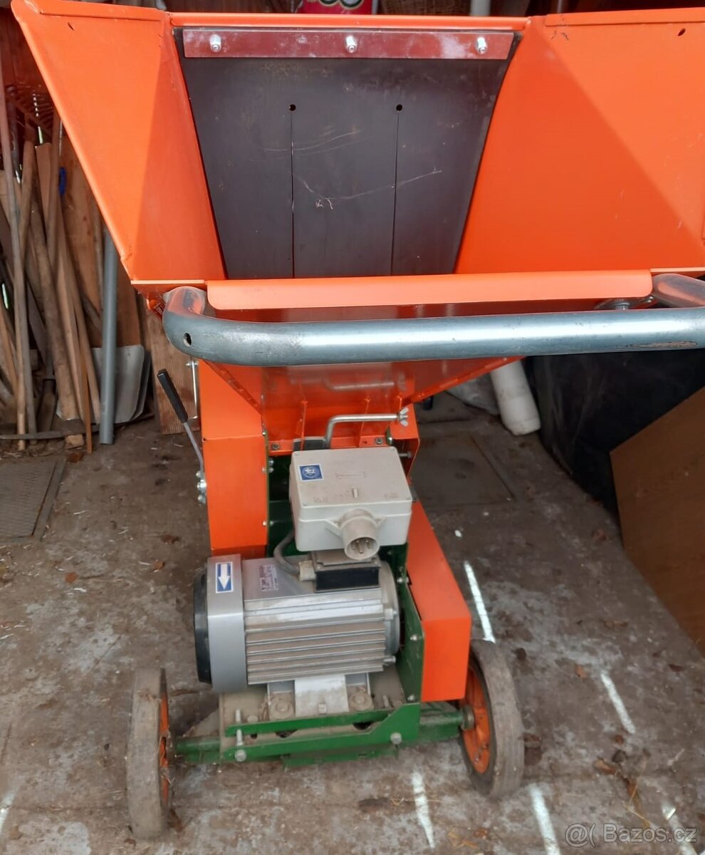 Drtič větví Posch , elektrický , výkon 7,5kw - 2