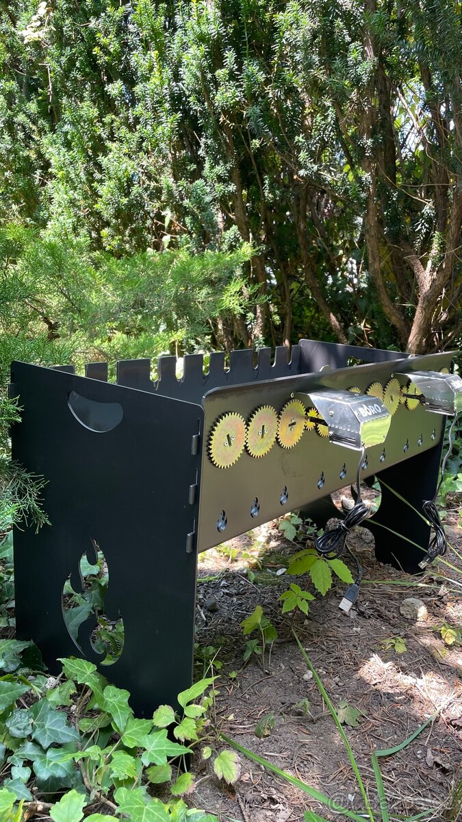 Automatický ocelový gril na špízy - šašlík(10 /8pozic) - 2