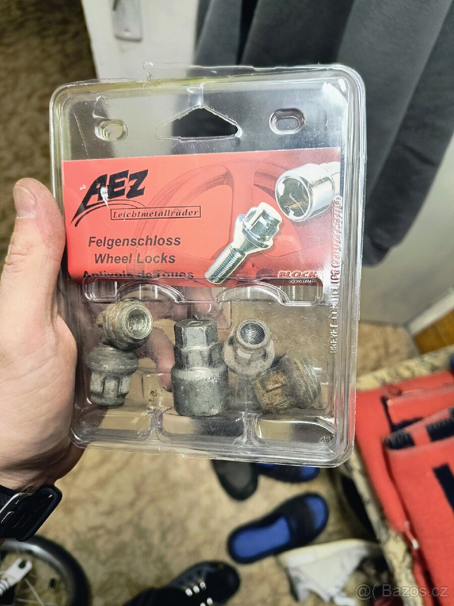 Bezpečnostní matice M12x1.5 - 2