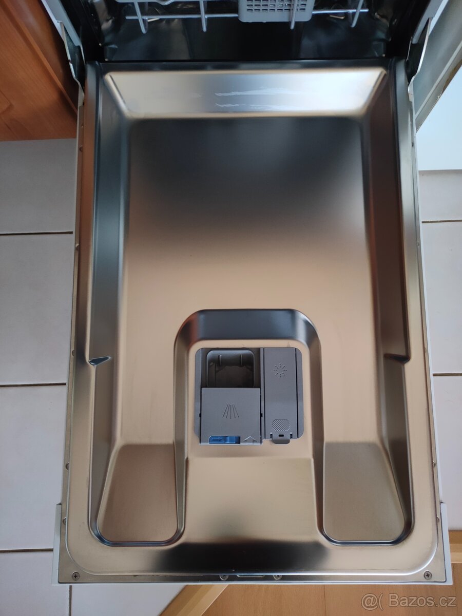 Myčka Beko DFS26024W - 2