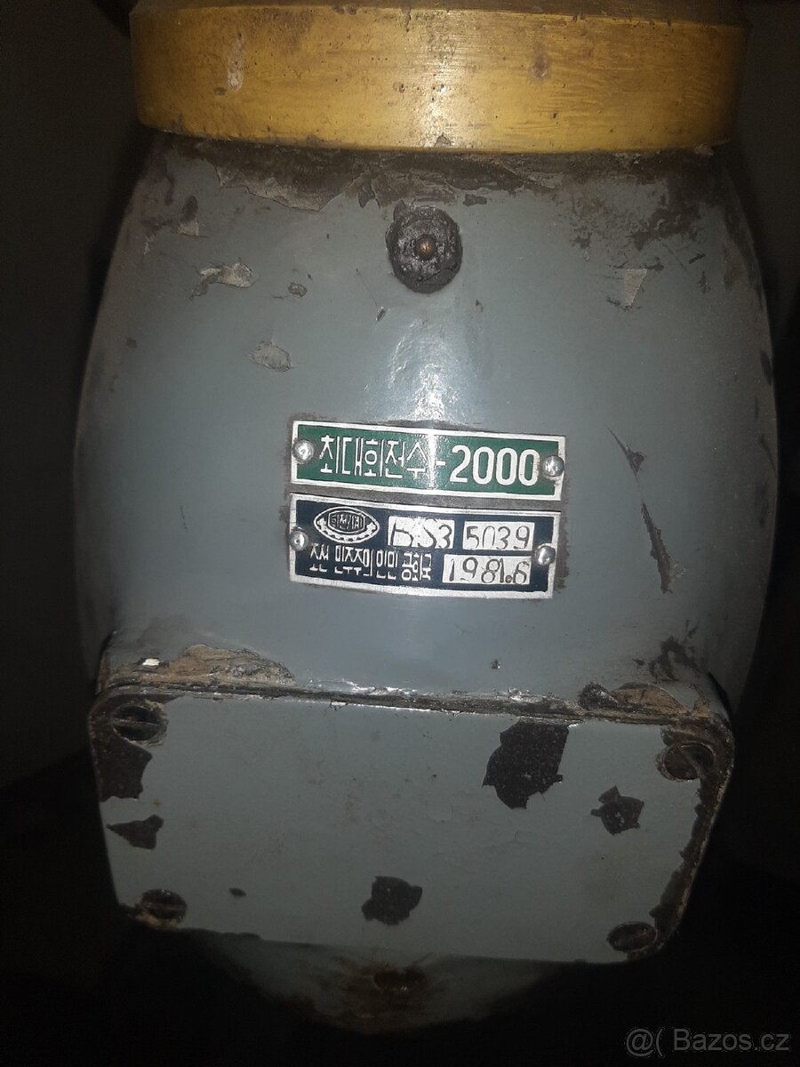 Frézka FU-2 korejská + bohaté prislusenstvi - 2