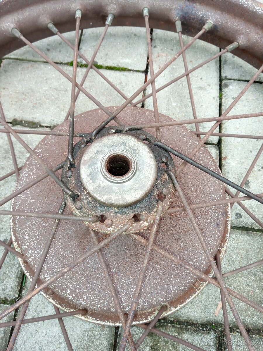 Jawa 500 OHC typ šnek přední kolo včetně štítu - 2