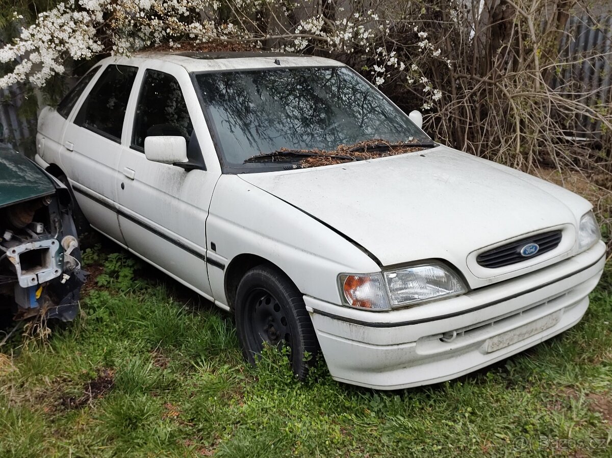FORD ESCORT 1.6i 16V, 1994, najeto 127t.km, PRODEJ PO DÍLECH - 2