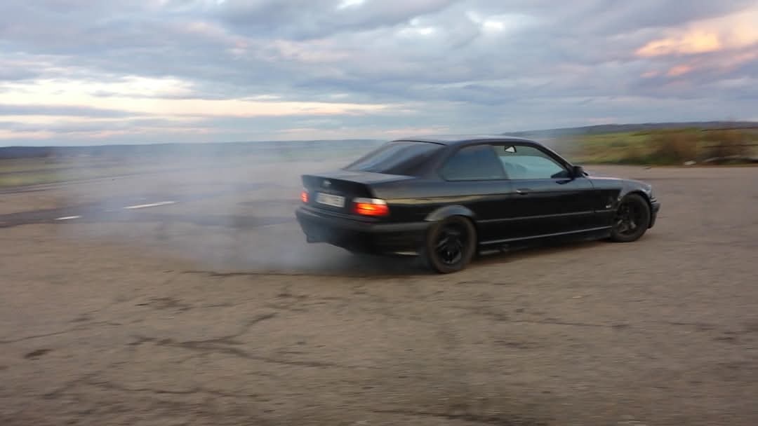 Bmw e36 coupe drift - 2