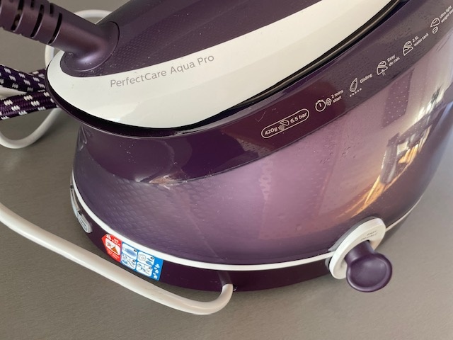 Parní generátor - žehlička Philips GC 9315 - 2