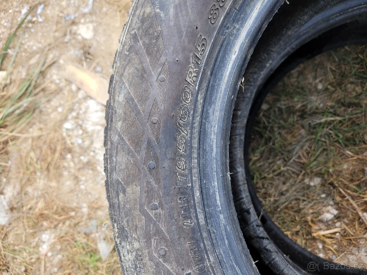 Zimní pneu ( 195/60/15) - 2