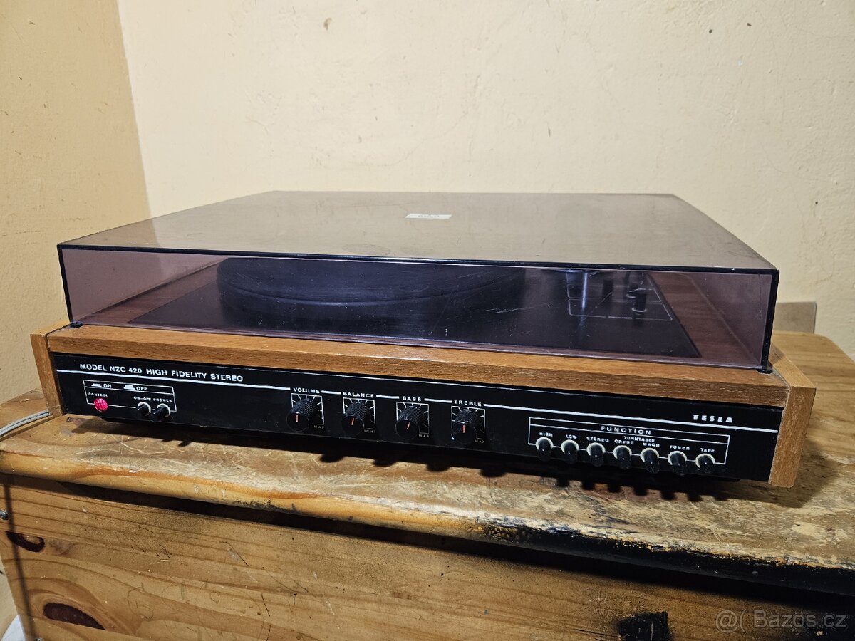 TESLA NZC 420 HiFi gramofon - 2