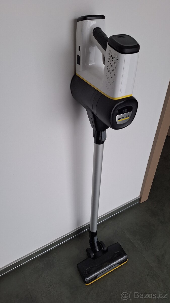 Prodám tyčový vysavač Karcher - 2