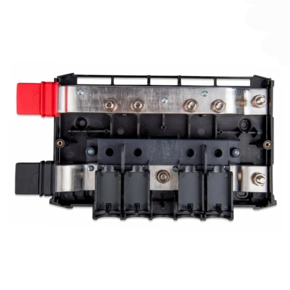 DC sběrnice baterií FV elektráren LYNX-POWER - 2