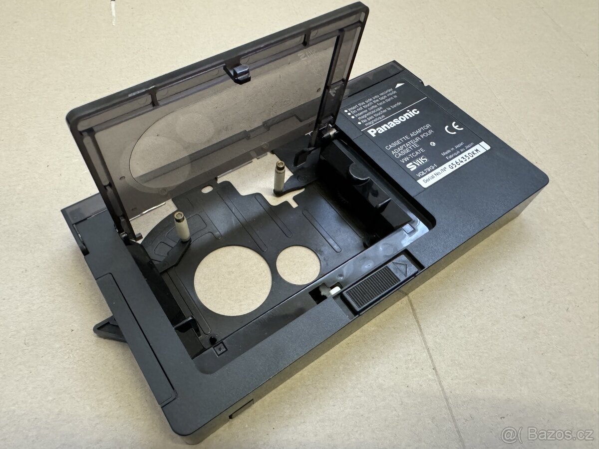 Adaptér pro VHS-C kazety do VHS video přehrávače - 2