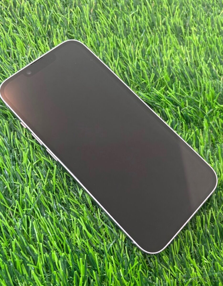iPhone 14 128gb - hezký stav - 2