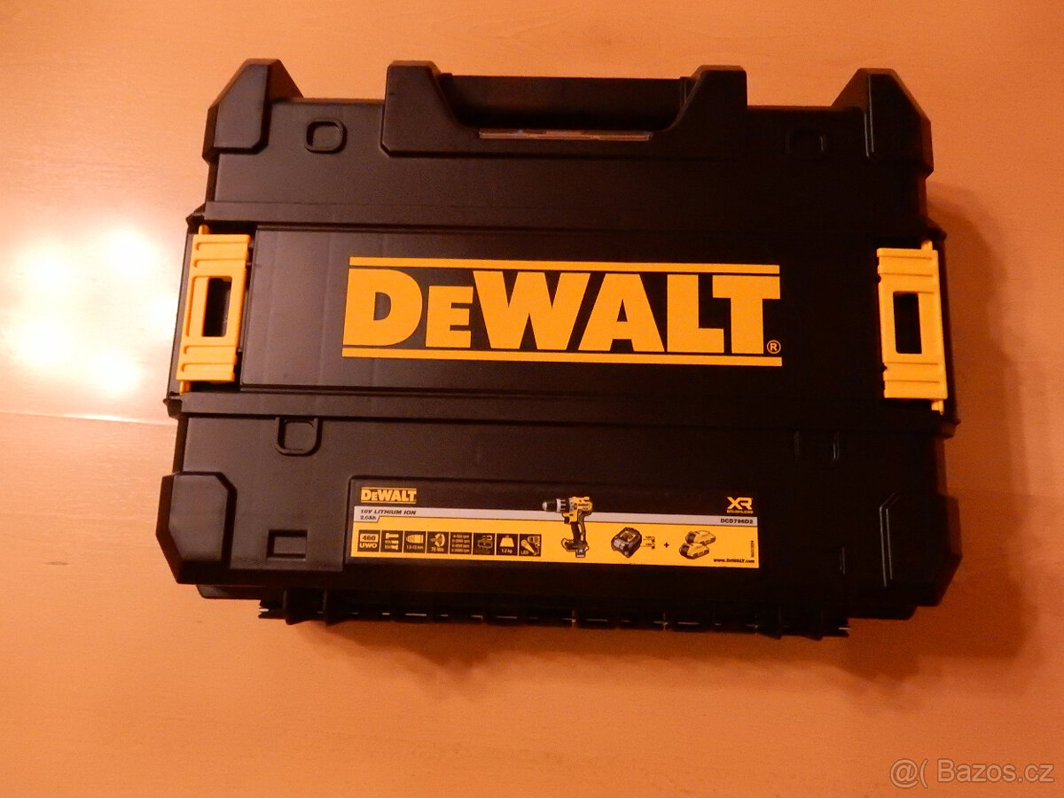 Prodám aku příklepovou vrtačku Dewalt dcd796 - 2