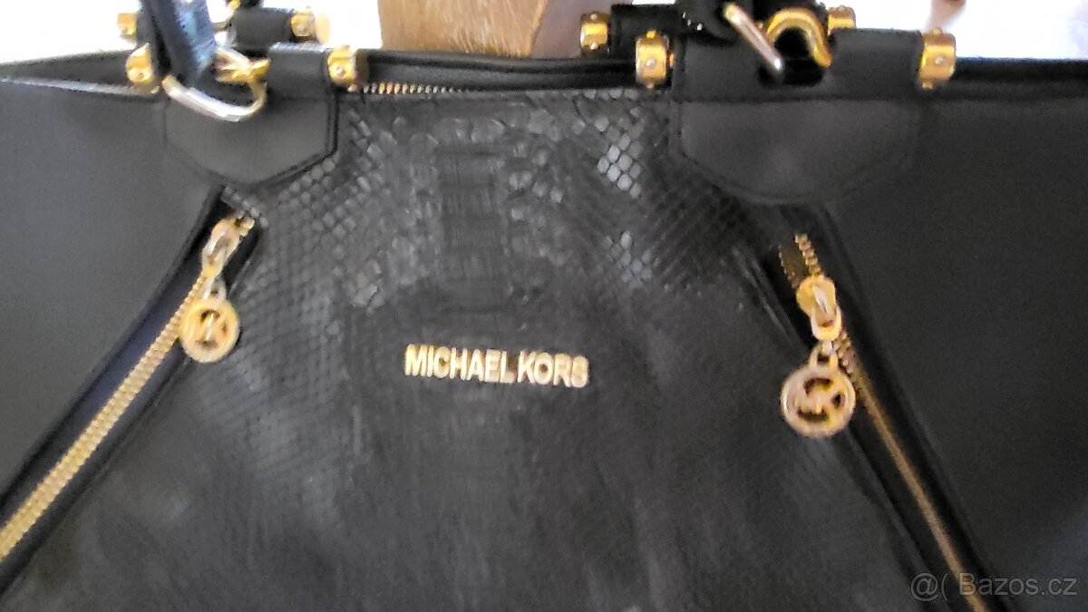 KABELKA MICHAEL KORS- VĚTŠÍ-S HADÍM VZOREM - 2