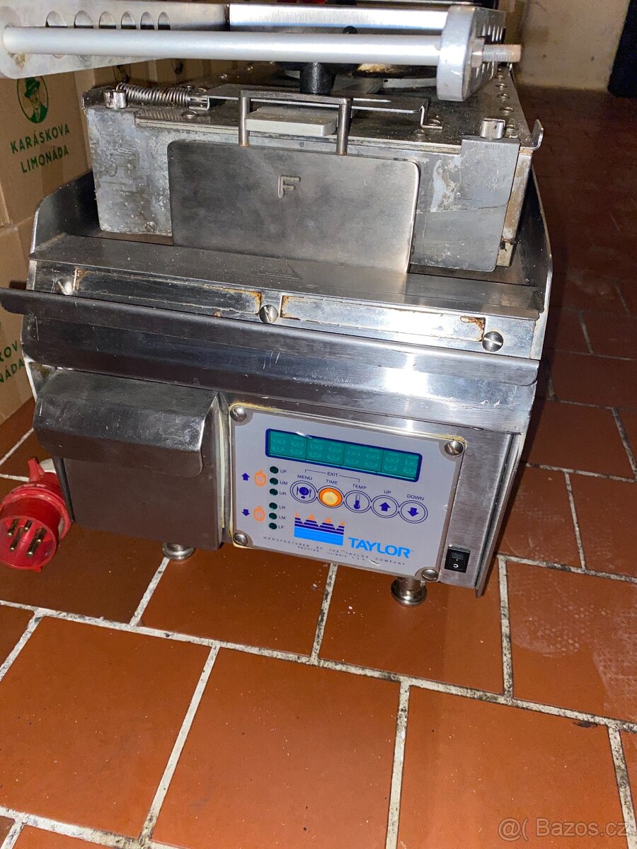 Kontaktní grill Taylor QS12 - 2