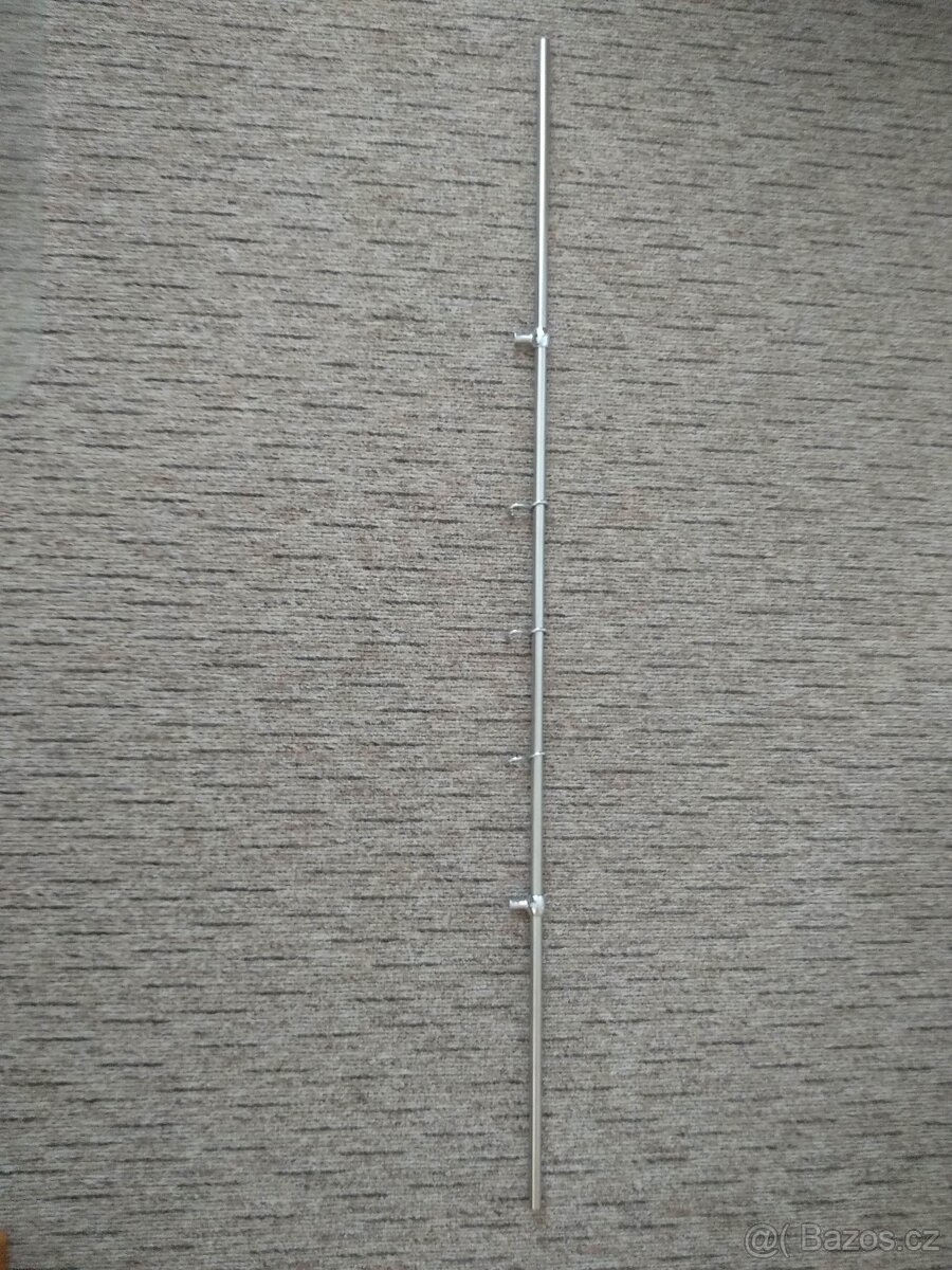 Závěsná tyč s háčky pro vaše kuchyňské náčiní a nádobí - 2