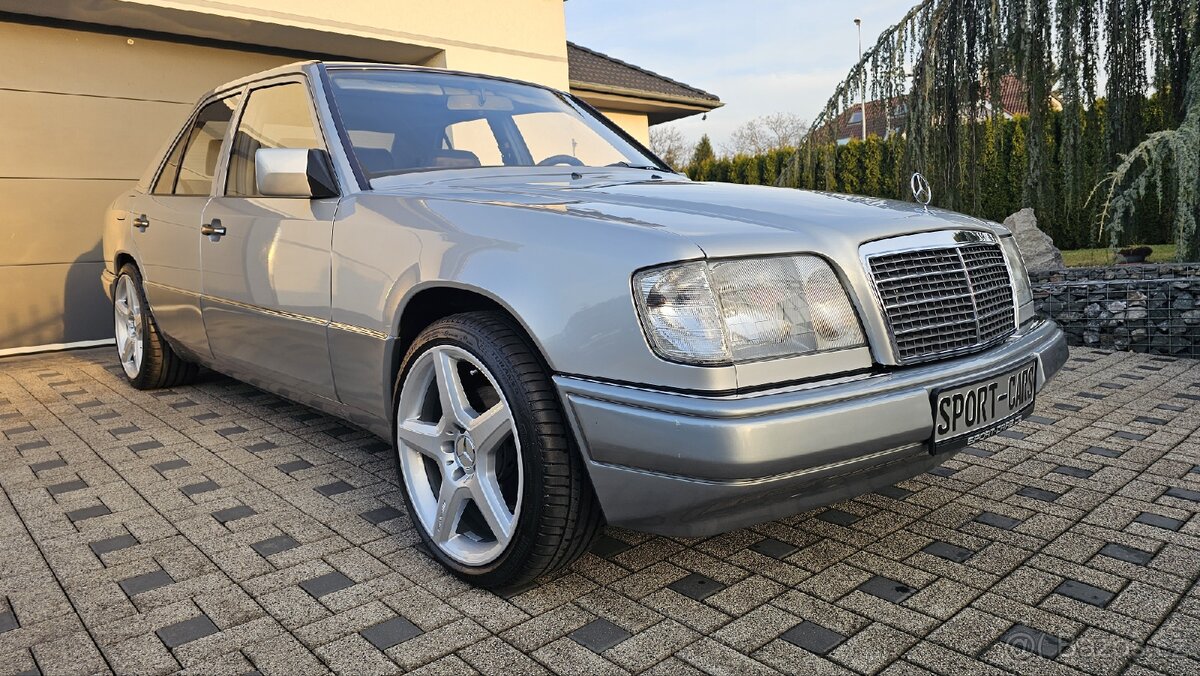 MERCEDES W124 E 200 D 1995 77620 KM - 2