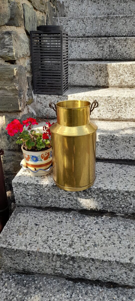 Měděná bandaska konev - 2