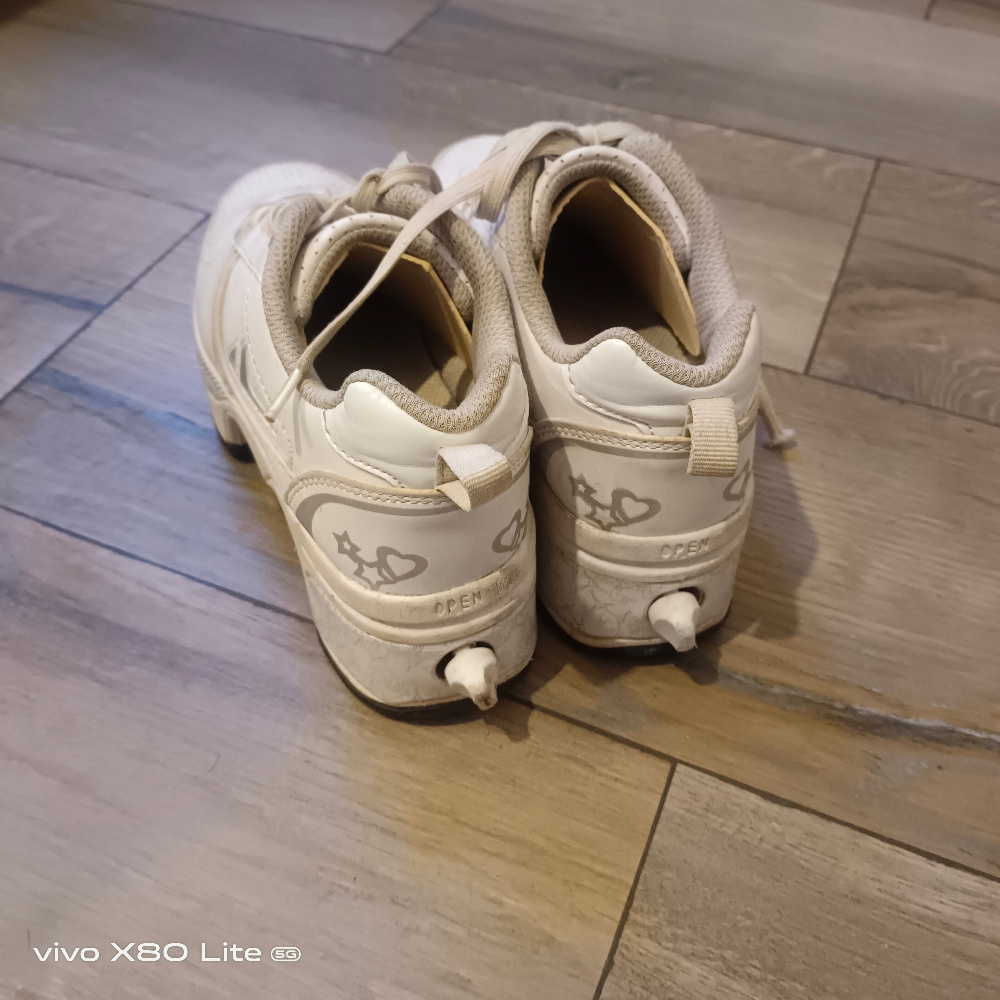 Boty s kolečky 2v1 tenisky - 2