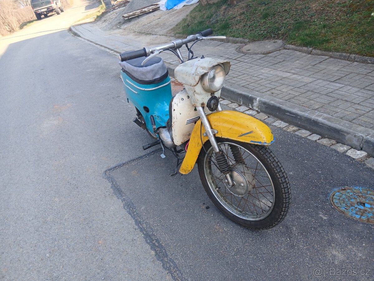 Jawa pionyr 05 - 2