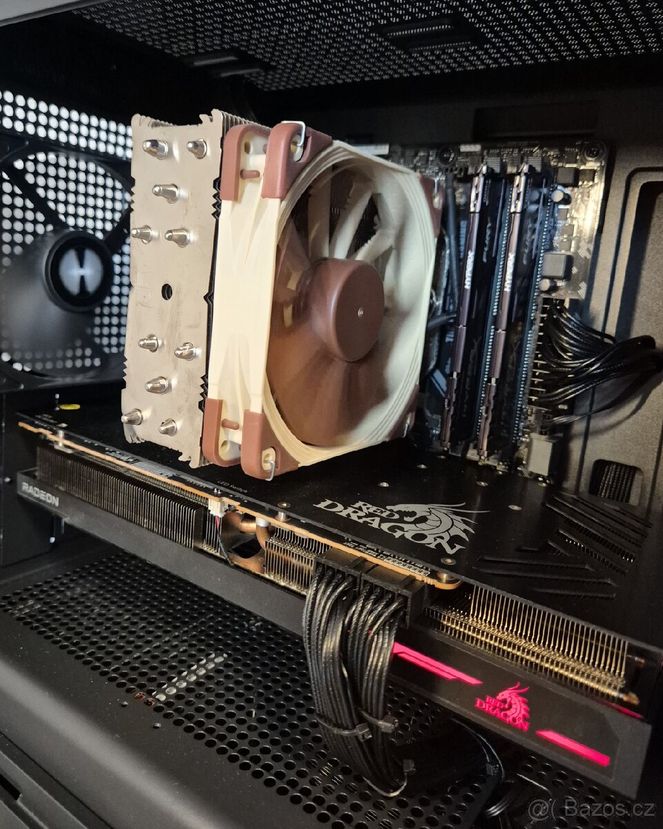 Herní počítač - RX 6800 XT, Ryzen 5600, 32gb ram - 2