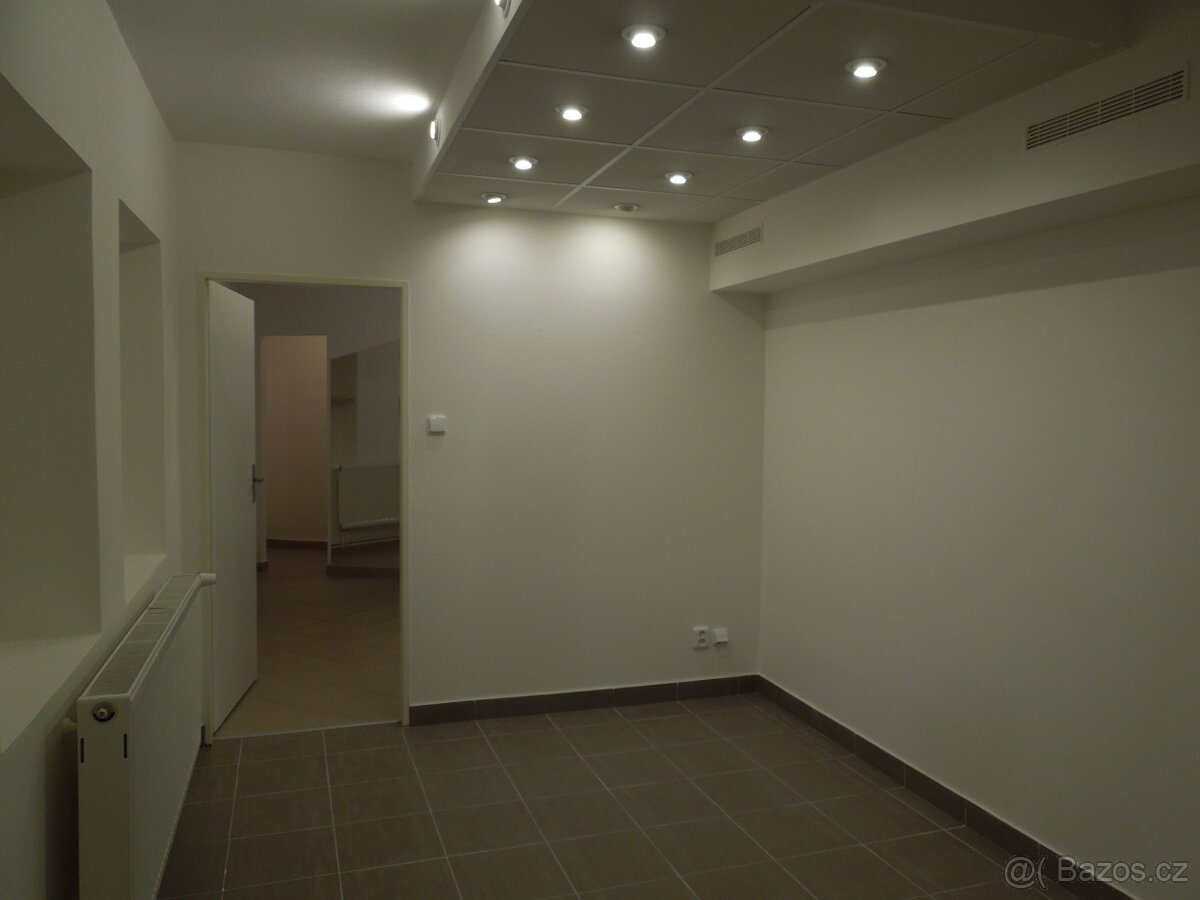 Pronájem obchodního prostoru 71 m², Pardubice - 2