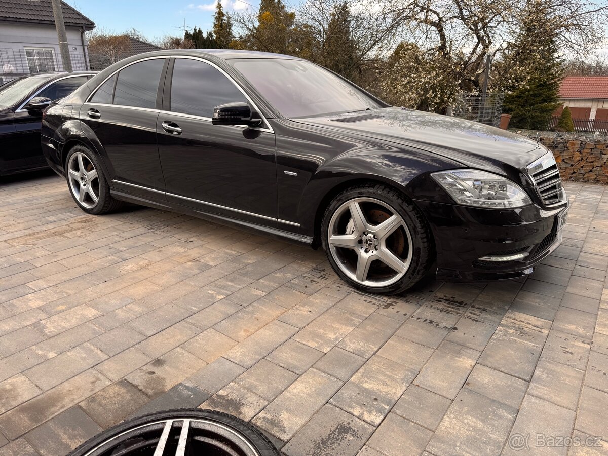 Díly Mercedes w221 - 2