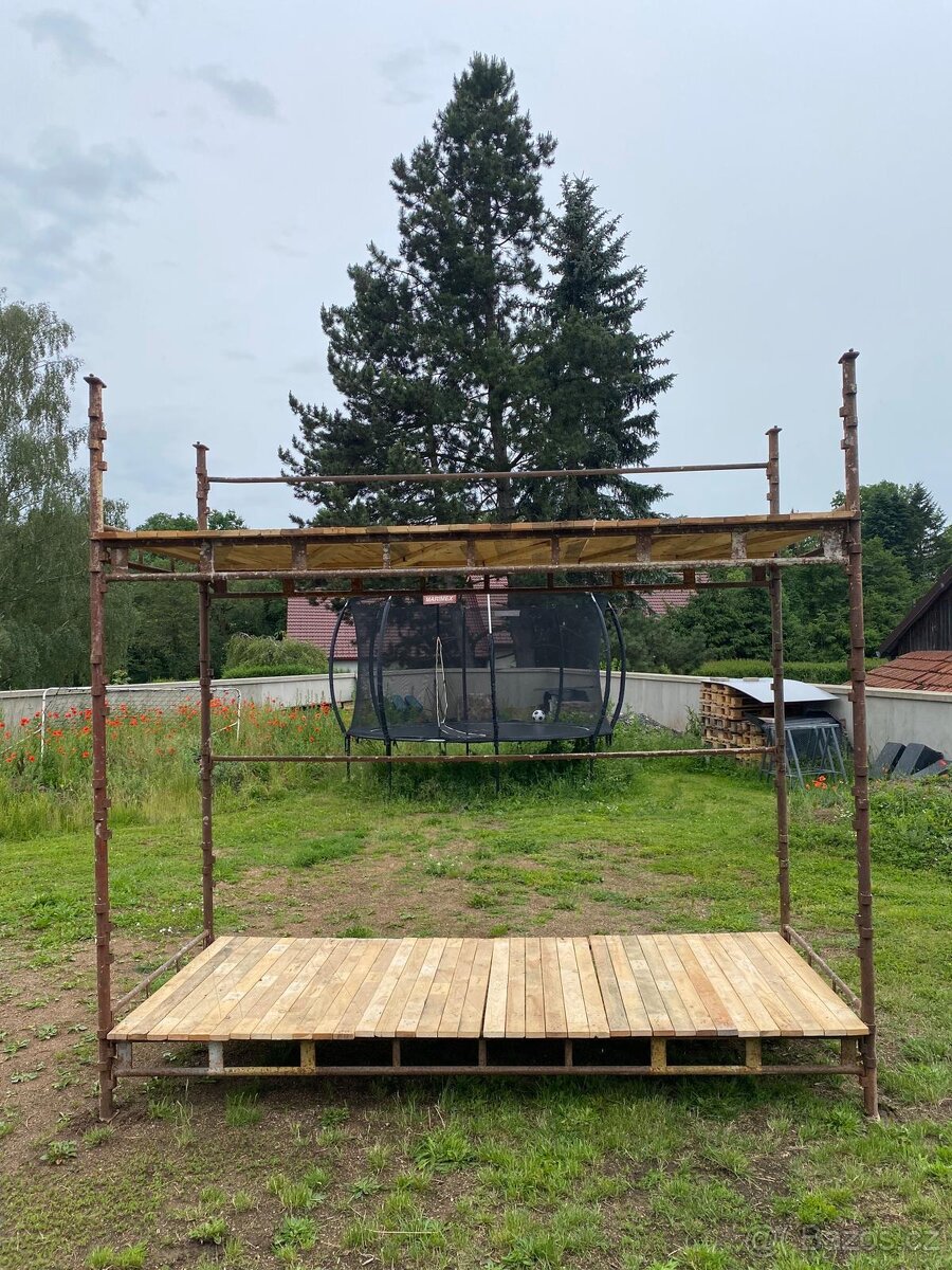Prodám kostku haki lešení - 2