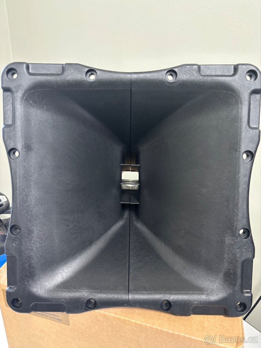 RCF HF950 Horn - 2