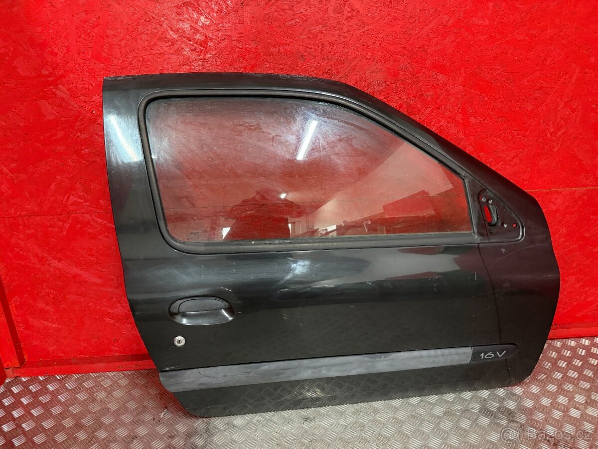 PRAVÉ DVEŘE RENAULT CLIO 3DV 1998-2005 - 2