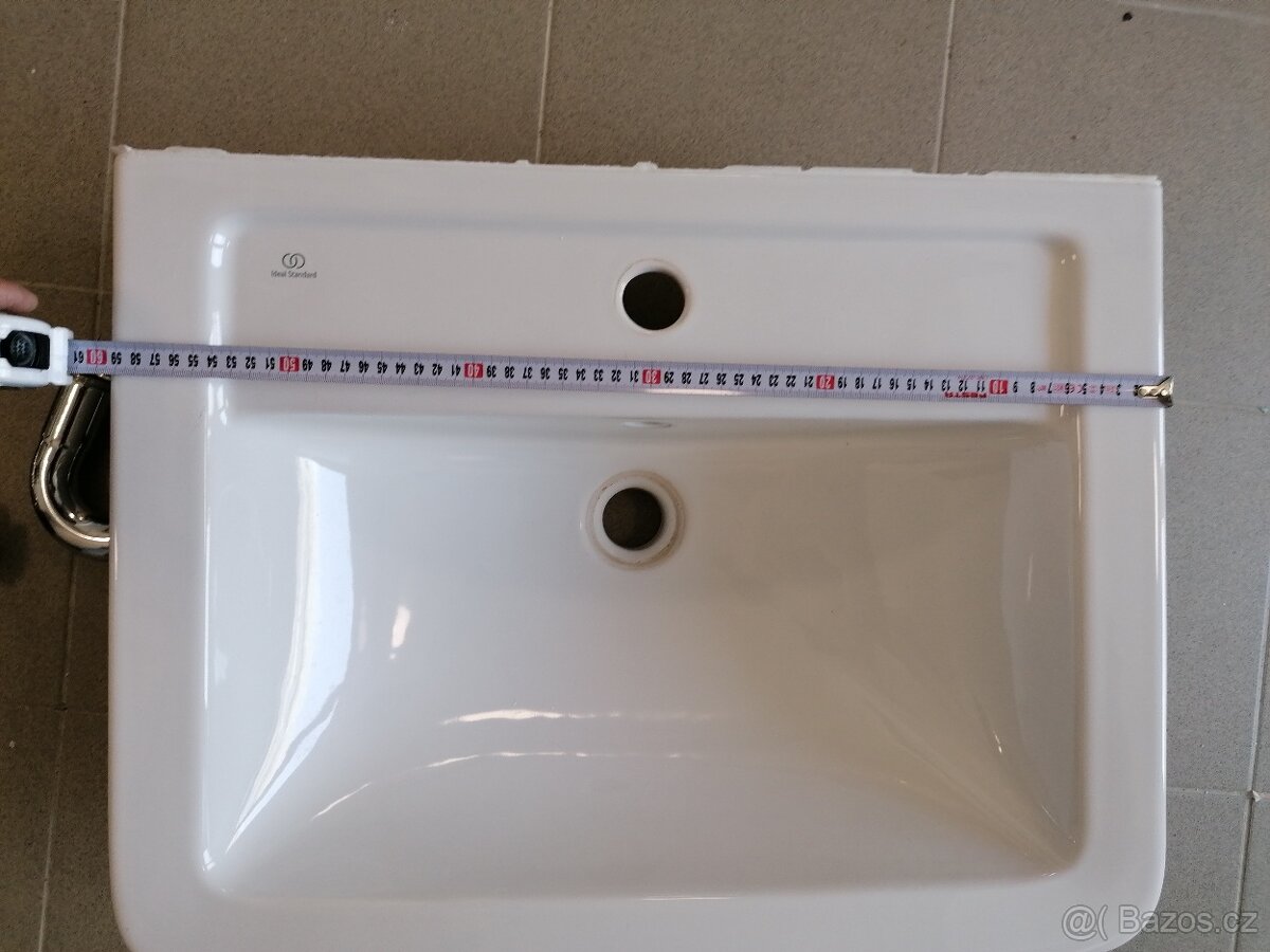 Umyvadlo Ideal Standard 60cm - 2