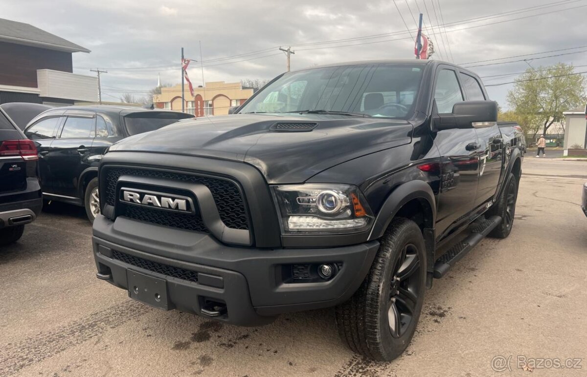 2022 RAM 1500 Classic SLT 3.6L 4X4