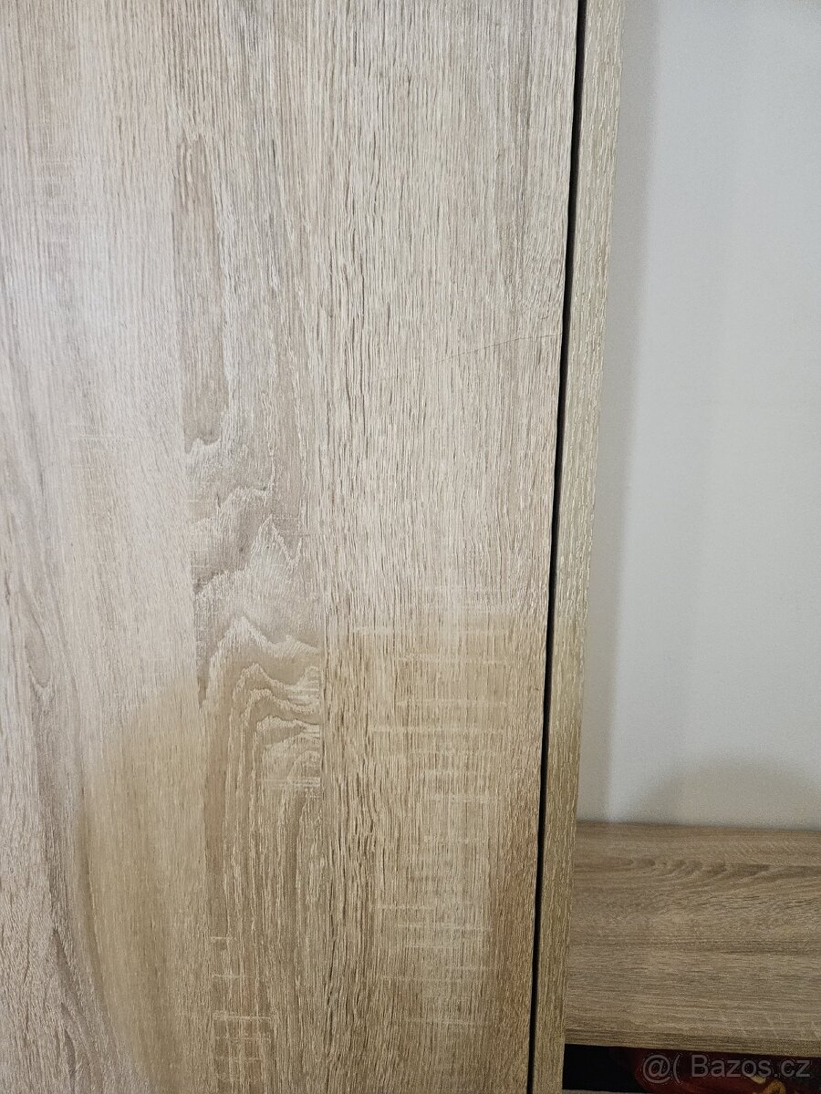 Daruji Skříň za odvoz - 2