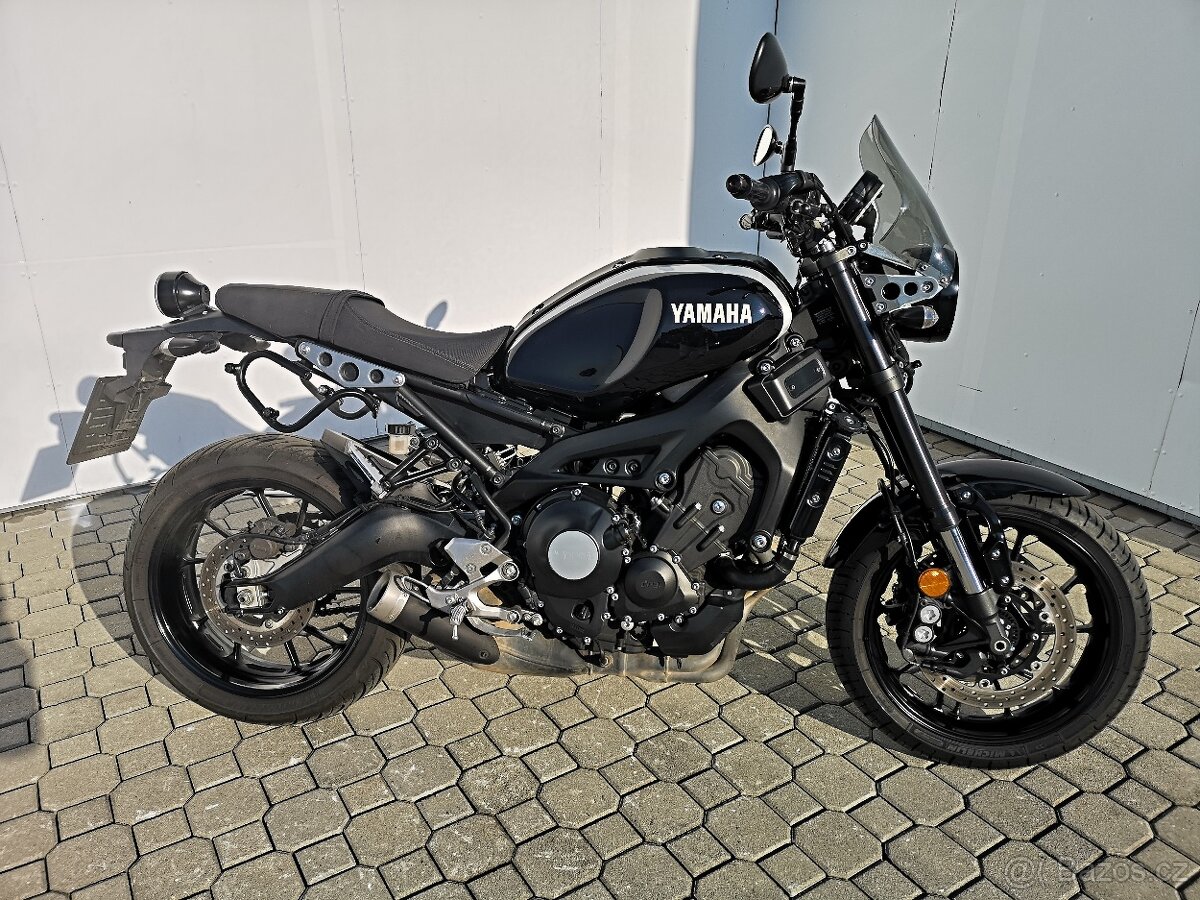 Yamaha XSR 900, r.v.2017, nové v ČR, najeto 24.041 km - 2