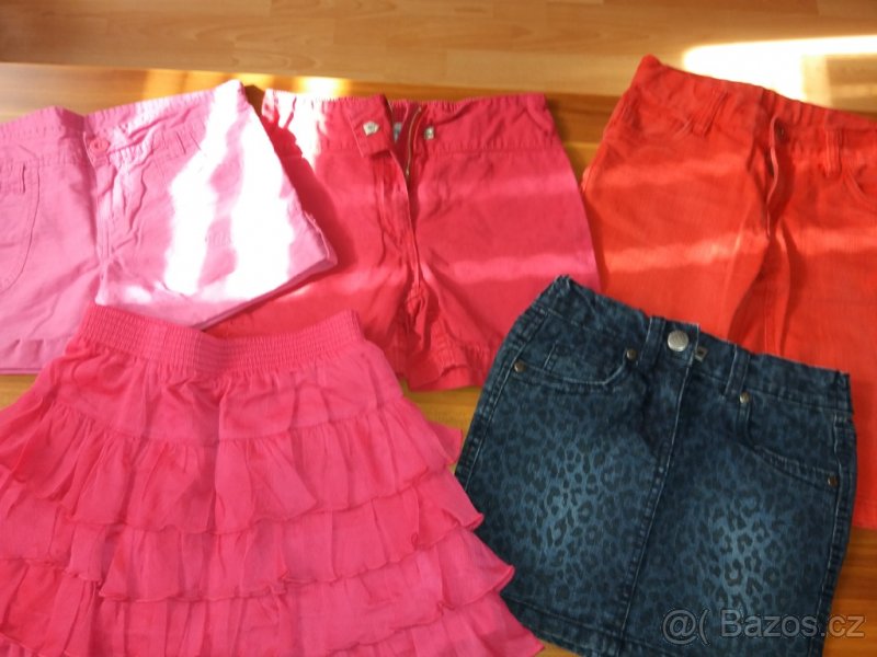 sukně, šortky a kraťasy 128 - 2