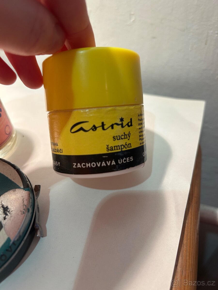 Stará kosmetika - 2