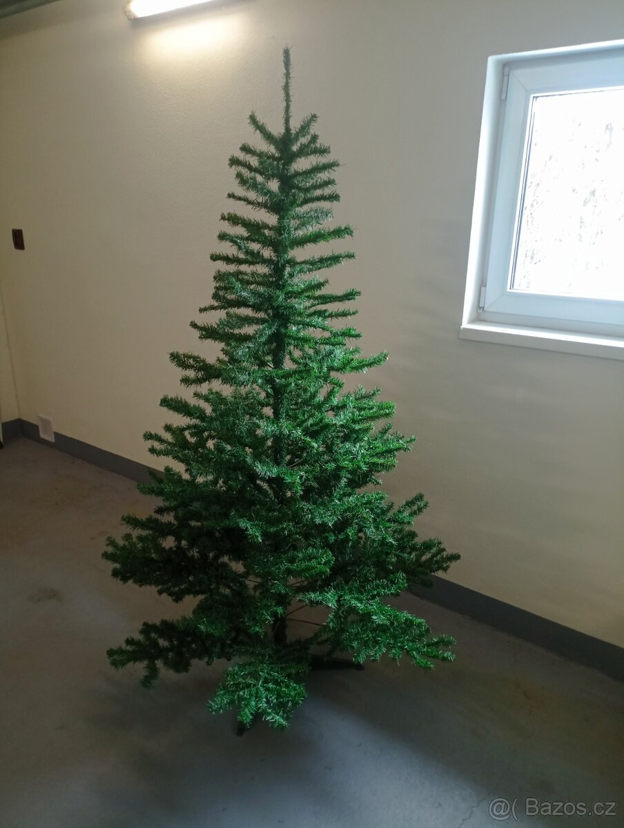 Umělý Vánoční stromek 180 cm - 2