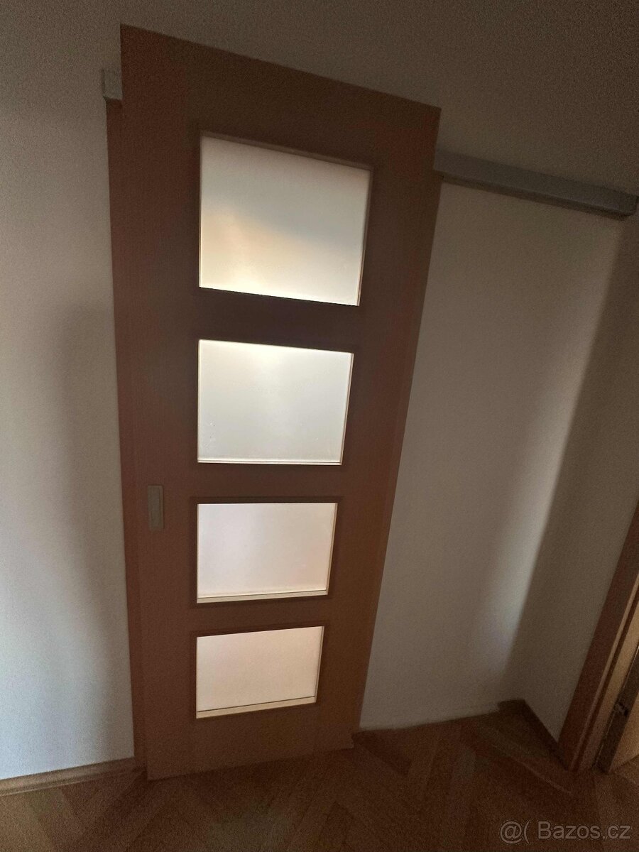 posuvné dveře SAPELI - dýha - jasan - 2