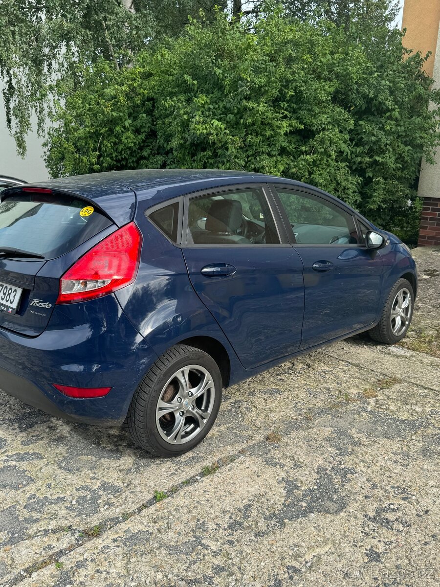 Ford fiesta 1.4 benzín +lpg - 2