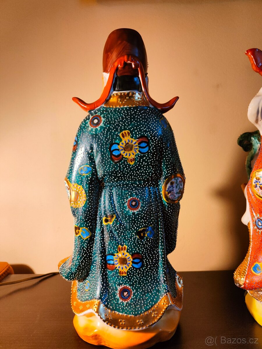 3 čínske sochy porcelán - 2