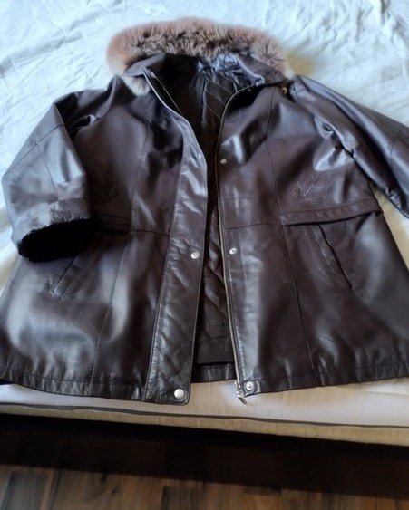 dámská kožená bunda / párka - 2