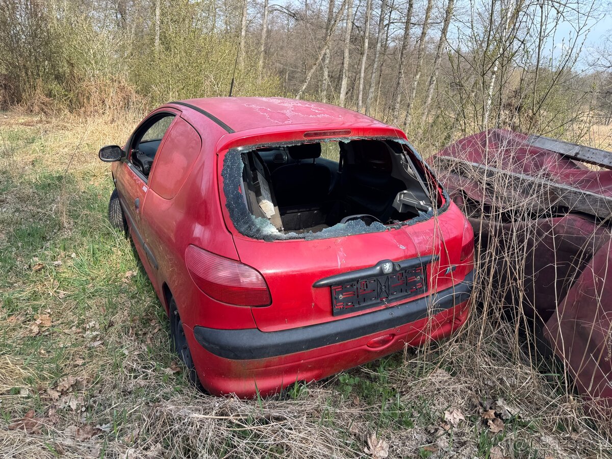Peugeot 206 1.0i ND - 2