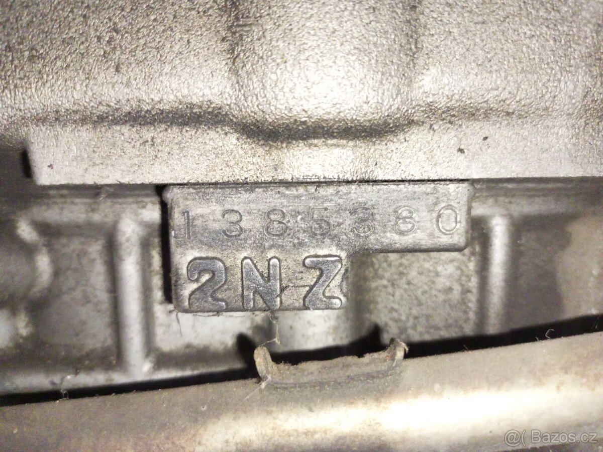 Motor Toyota yaris - 2