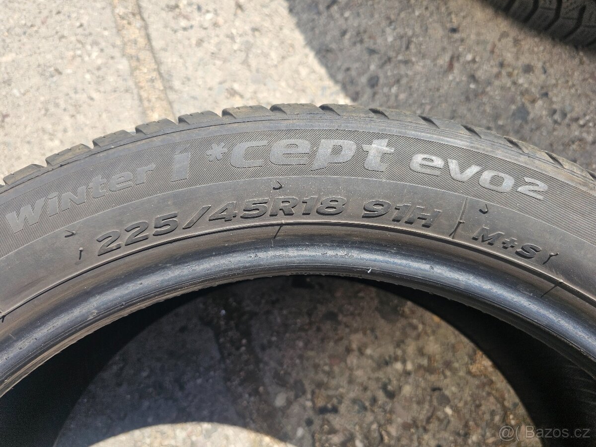 Zimní pneu 225/45 R18 Hankook - 2