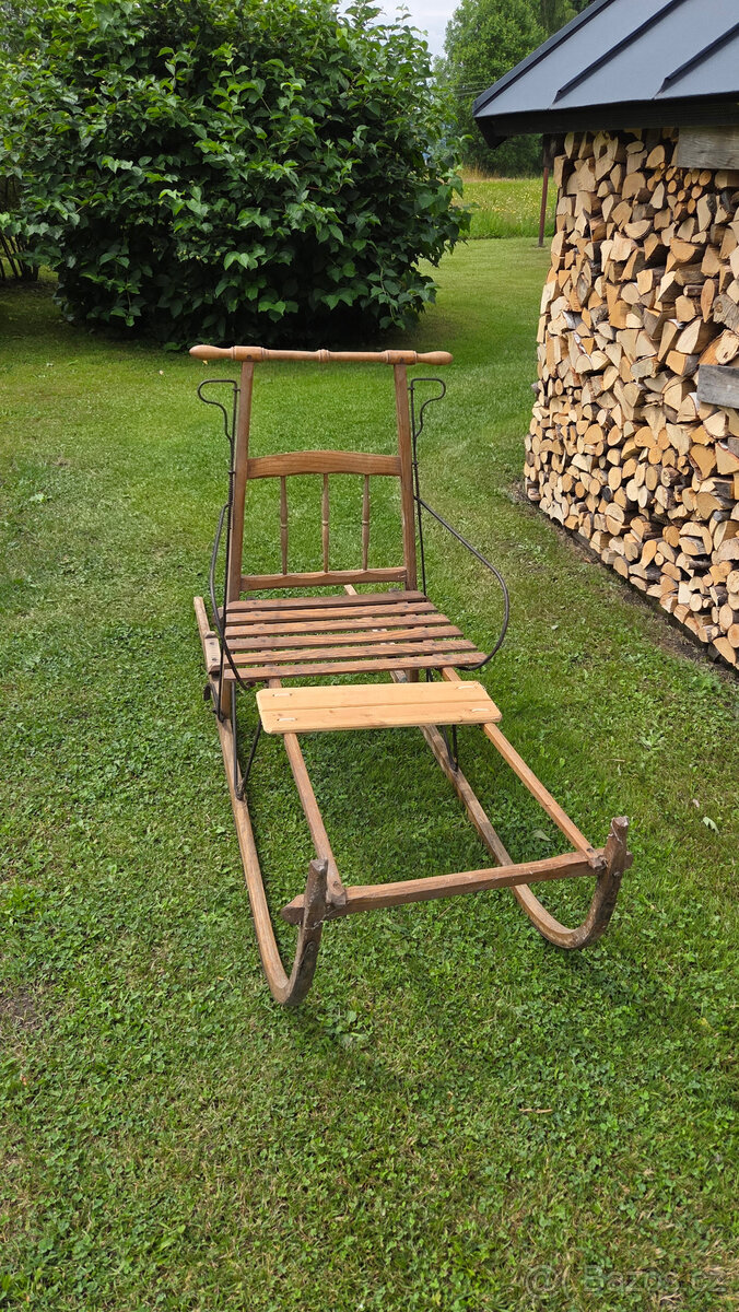 Renwolf, vlček - starožitné sáně - 2