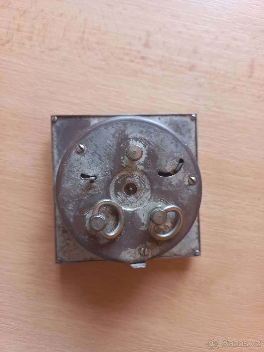 Starožitný mechanický budík zn. Maude - 2