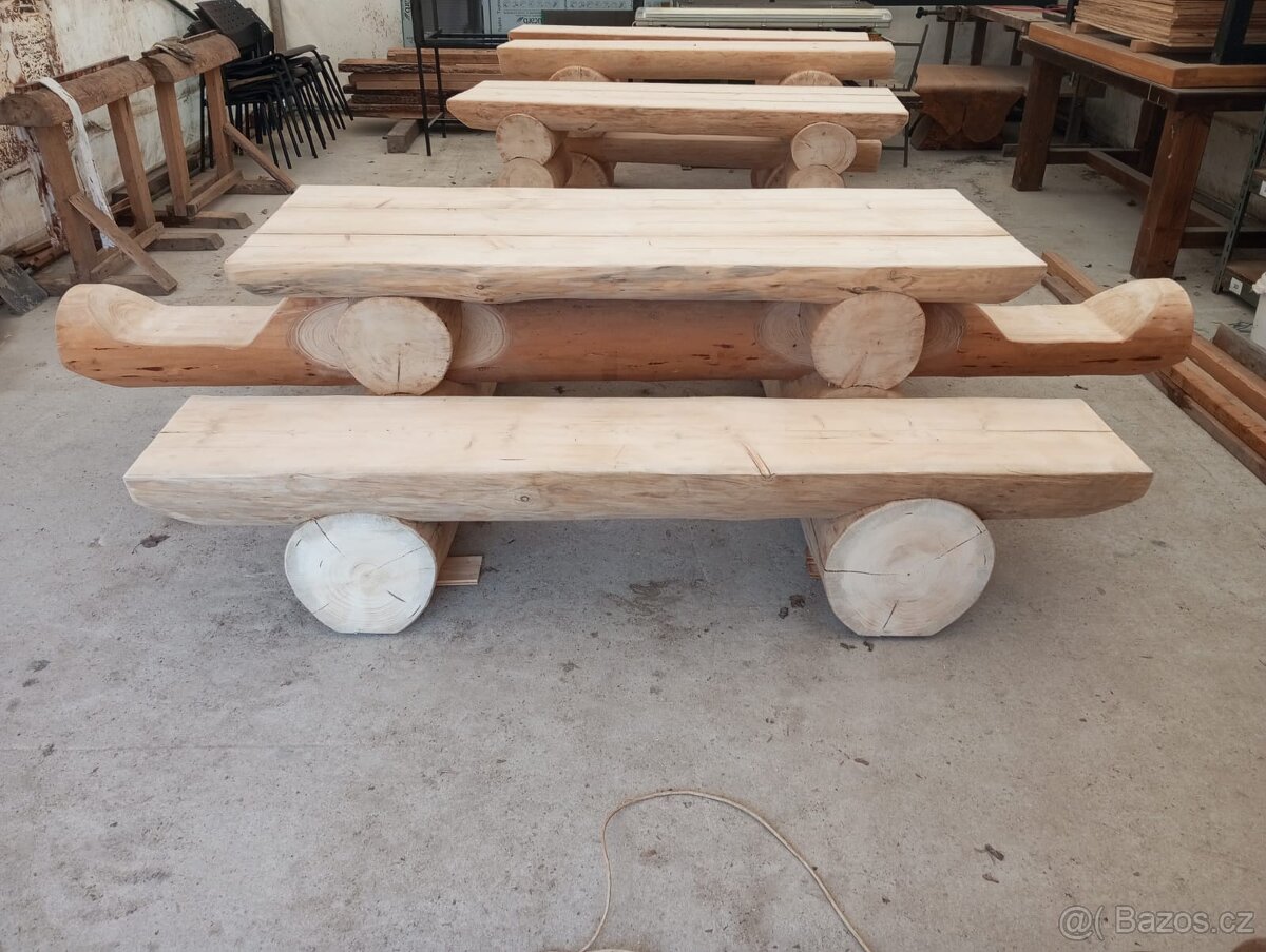 Srubový stůl - 2